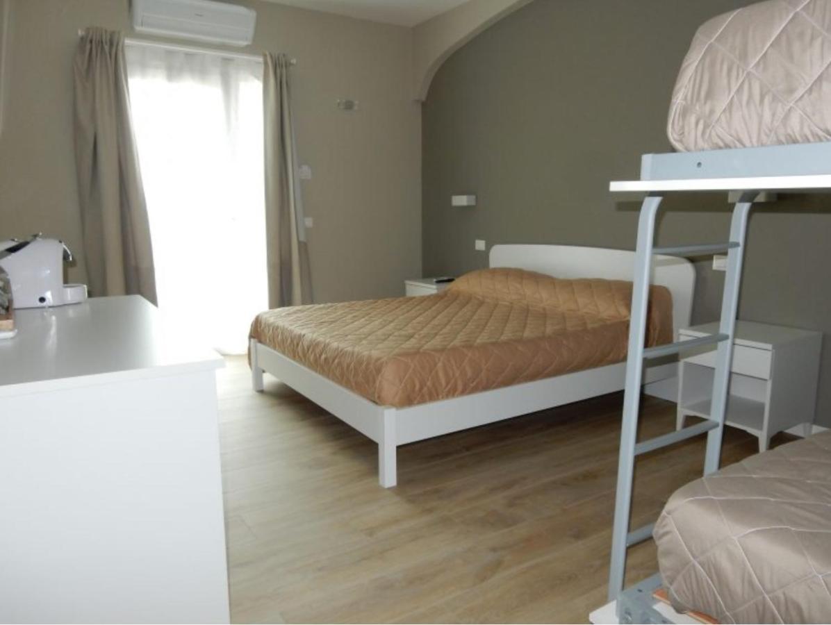 סויאנו דל לאגו B&B Controvento Soiano מראה חיצוני תמונה